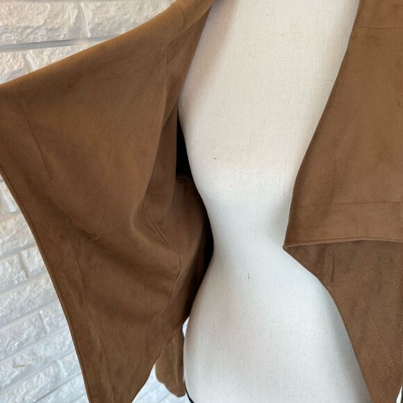 Accent Jacket - Picture 6 of 7